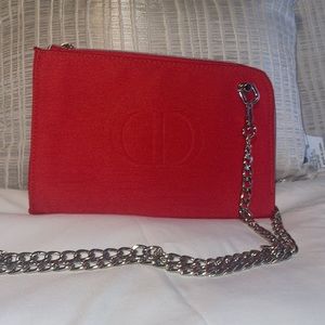 COPY - Dior cosmetic case to Crossbody.